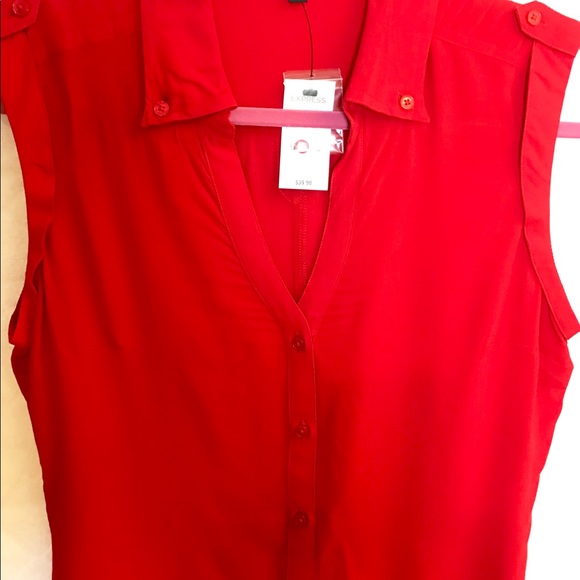 The Limited Red Sleeveless Blouse - Picture 2 of 5
